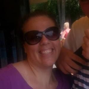 Meet your Posher, Nadia